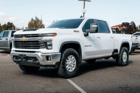 Another view of 2024 Chevrolet Silverado 2500 HD LT for sale in Albuquerque, NM at Integrity Automotive Alameda
