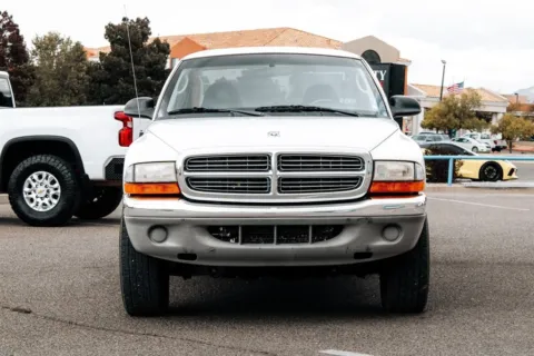 Photos of 2004 Dodge Dakota SLT for sale in Albuquerque, NM at Integrity Automotive Alameda