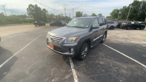 More photos of 2013 Lexus LX 570 Sport Utility 4D at Mathis Motors, MO