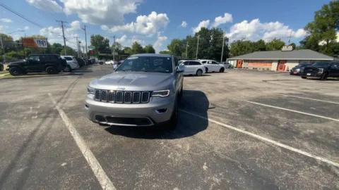 More photos of 2019 Jeep Grand Cherokee Limited Sport Utility 4D at Mathis Motors, MO