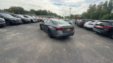 More photos of 2024 Nissan Altima 2.5 SR Sedan 4D at Mathis Motors, MO