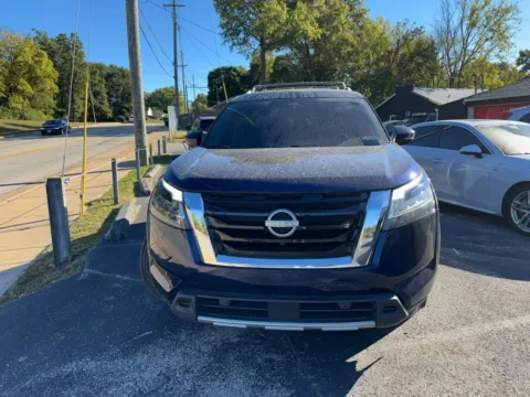 More photos of 2024 Nissan Pathfinder Platinum Sport Utility 4D at Mathis Motors, MO