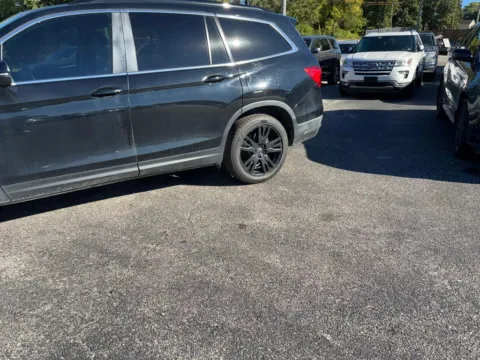 Another view of 2021 Honda Pilot Special Edition Sport Utility 4D for sale in Saint Charles, MO at Mathis Motors