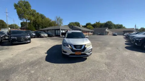 Another view of 2017 Nissan Rogue SV (2017.5) Sport Utility 4D for sale in Saint Charles, MO at Mathis Motors