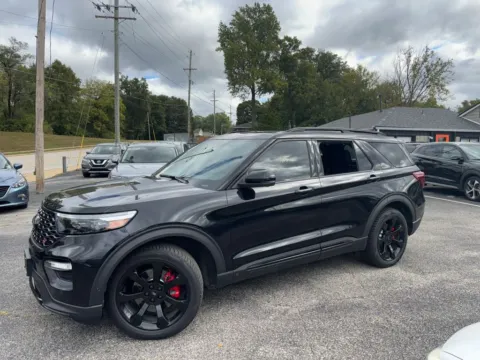 Photos of 2020 Ford Explorer ST Sport Utility 4D for sale in Saint Charles, MO at Mathis Motors