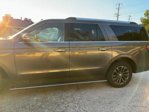 More photos of 2020 Ford Expedition MAX Limited Sport Utility 4D at Mathis Motors, MO