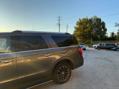 More photos of 2020 Ford Expedition MAX Limited Sport Utility 4D at Mathis Motors, MO