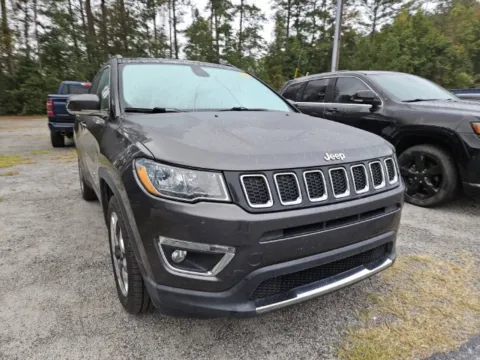 More photos of 2019 Jeep Compass Limited at Southern Motors Springfield Chrysler Dodge Jeep Ram, GA