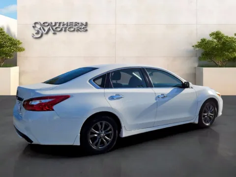 More photos of 2017 Nissan Altima 2.5 S at Southern Motors Savannah Chrysler Dodge Jeep Ram, GA