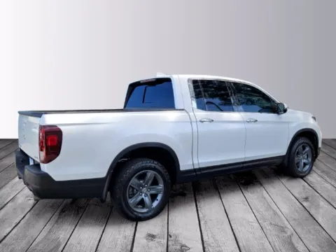 More photos of 2023 Honda Ridgeline RTL-E at Southern Motors Honda, GA
