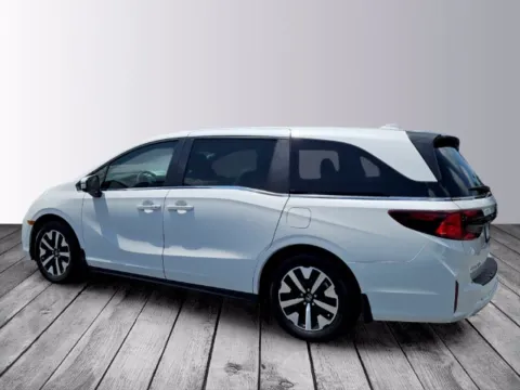 Another view of 2026 Honda Odyssey EX-L for sale in Savannah, GA at Southern Motors Honda