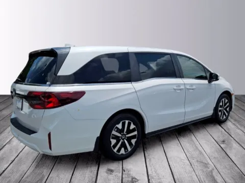 More photos of 2026 Honda Odyssey EX-L at Southern Motors Honda, GA