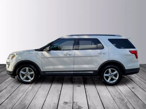 Photos of 2018 Ford Explorer XLT for sale in Savannah, GA at Southern Motors Honda