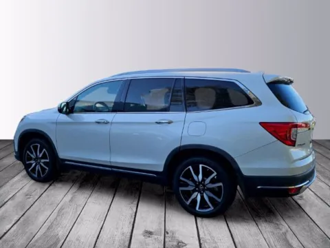 Another view of 2020 Honda Pilot Touring for sale in Savannah, GA at Southern Motors Honda