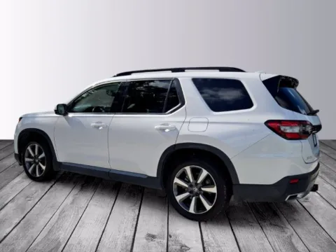 Another view of 2025 Honda Pilot Touring for sale in Savannah, GA at Southern Motors Honda