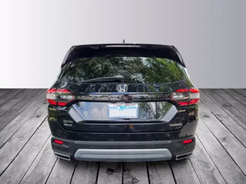 More photos of 2025 Honda Pilot Touring at Southern Motors Honda, GA