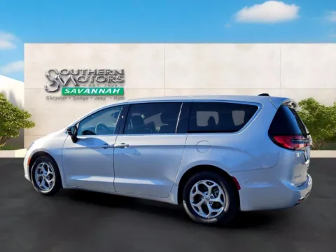Another view of 2024 Chrysler Pacifica Limited for sale in Savannah, GA at Southern Motors Savannah CDJR