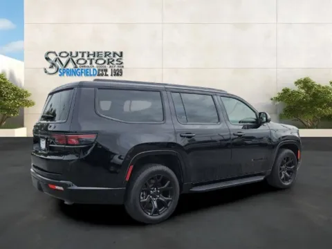 More photos of 2025 Jeep Wagoneer Series II at Springfield Chrysler Auto Mart Inc, GA