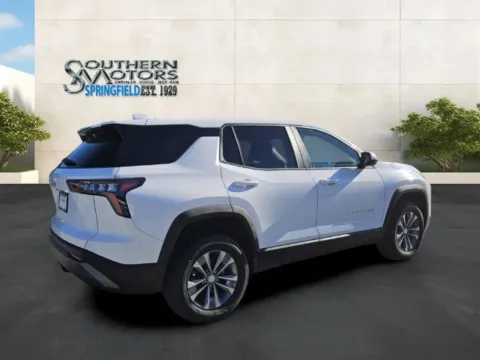 More photos of 2025 Chevrolet Equinox LT at Springfield Chrysler Auto Mart Inc, GA