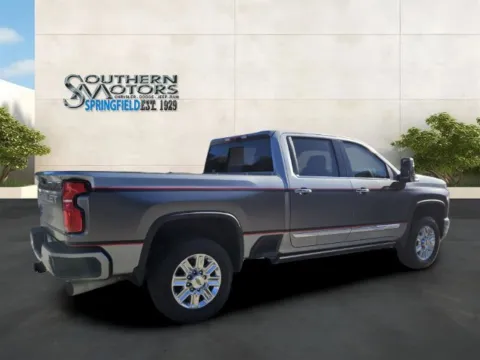 More photos of 2024 Chevrolet Silverado 2500 HD High Country at Springfield Chrysler Auto Mart Inc, GA