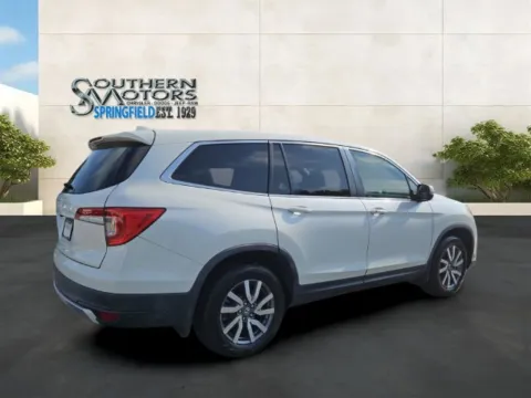 More photos of 2019 Honda Pilot EX at Springfield Chrysler Auto Mart Inc, GA