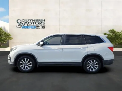 Photos of 2019 Honda Pilot EX for sale in Springfield, GA at Springfield Chrysler Auto Mart Inc