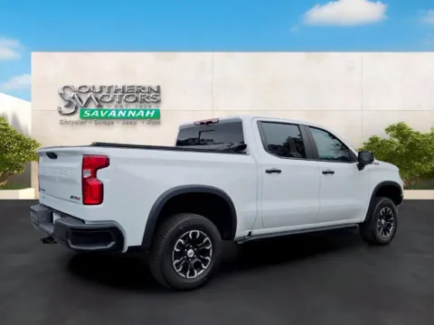 More photos of 2023 Chevrolet Silverado 1500 ZR2 at Southern Motors Savannah CDJR, GA