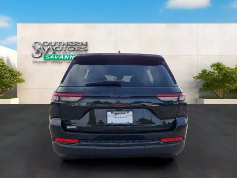 More photos of 2023 Jeep Grand Cherokee Altitude X at Southern Motors Savannah CDJR, GA