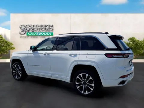 Another view of 2024 Jeep Grand Cherokee Overland for sale in Savannah, GA at Southern Motors Savannah CDJR