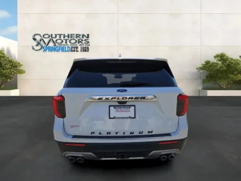 More photos of 2020 Ford Explorer Platinum at Springfield Chrysler Auto Mart Inc, GA