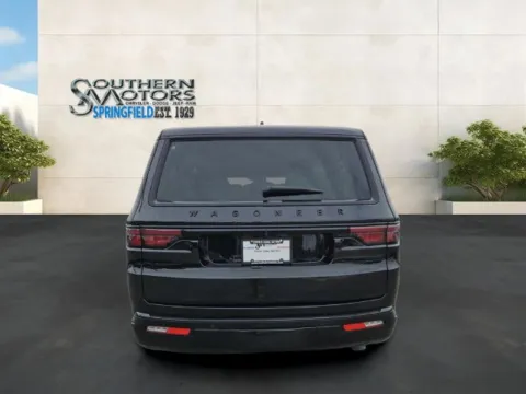 More photos of 2025 Jeep Wagoneer Series II at Springfield Chrysler Auto Mart Inc, GA