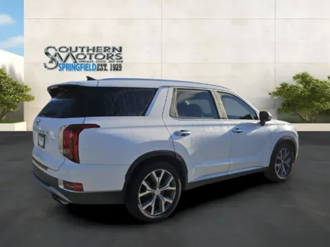 More photos of 2021 Hyundai Palisade SEL at Springfield Chrysler Auto Mart Inc, GA