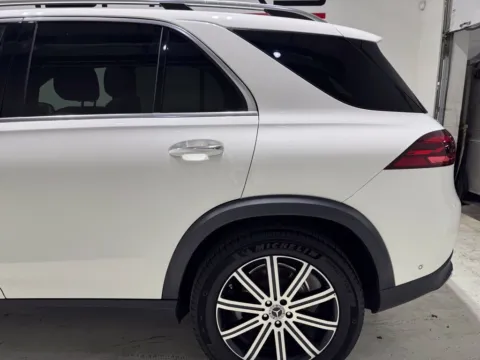 More photos of 2024 Mercedes-Benz GLE 350 at Fishers Imports - North East, IN