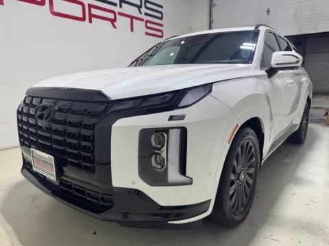 Photos of 2025 Hyundai Palisade Calligraphy Night Edition for sale in Fishers, IN at Fishers Imports - North East