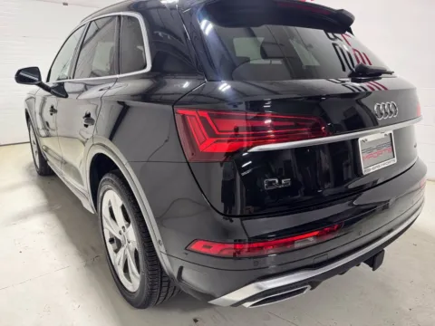 More photos of 2023 Audi Q5 45 S line Prestige at Fishers Imports - North East, IN
