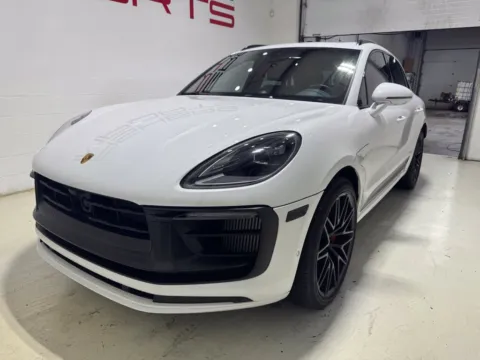 More photos of 2022 Porsche Macan GTS at Fishers Imports - North East, IN