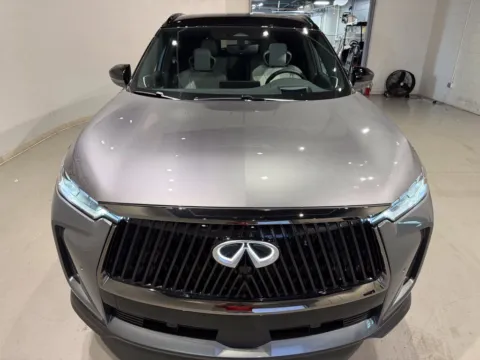 More photos of 2027 INFINITI QX60 Autograph at Fishers Imports - North West, IN