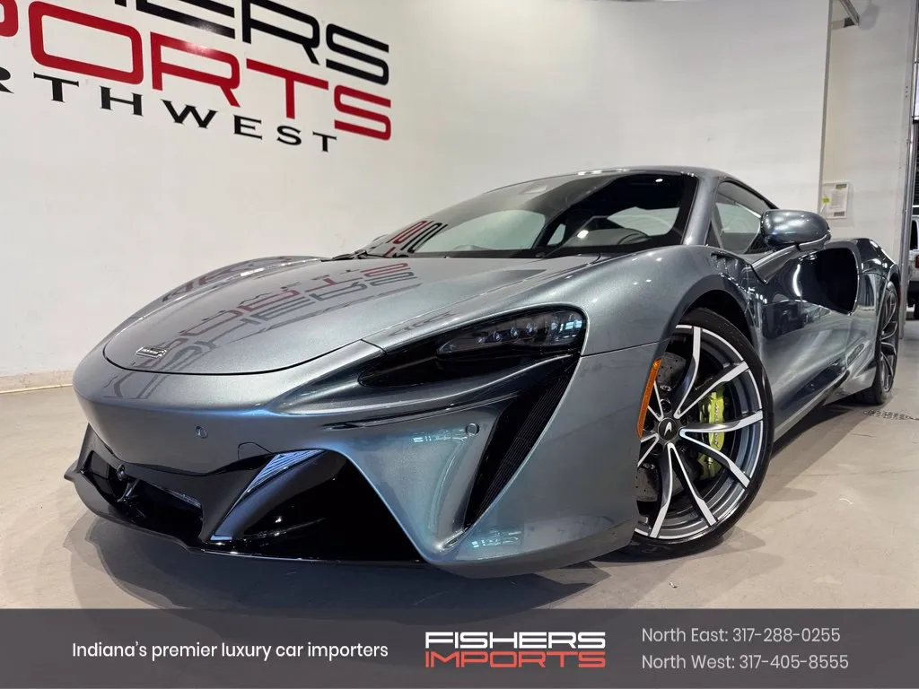 Unknown 2023 McLaren Artura TechLux for sale in Indianapolis, IN