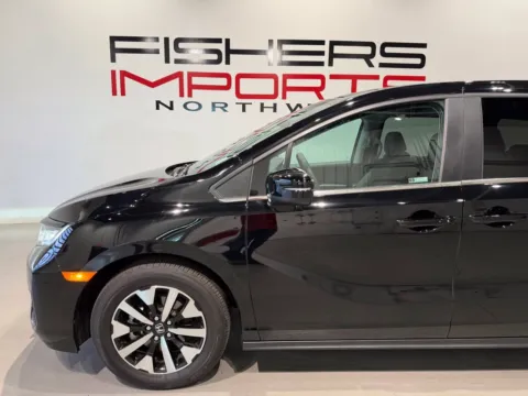 More photos of 2026 Honda Odyssey EX-L at Fishers Imports - North West, IN