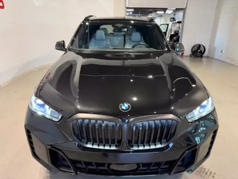 More photos of 2026 BMW X5 xDrive40i at Fishers Imports - North West, IN