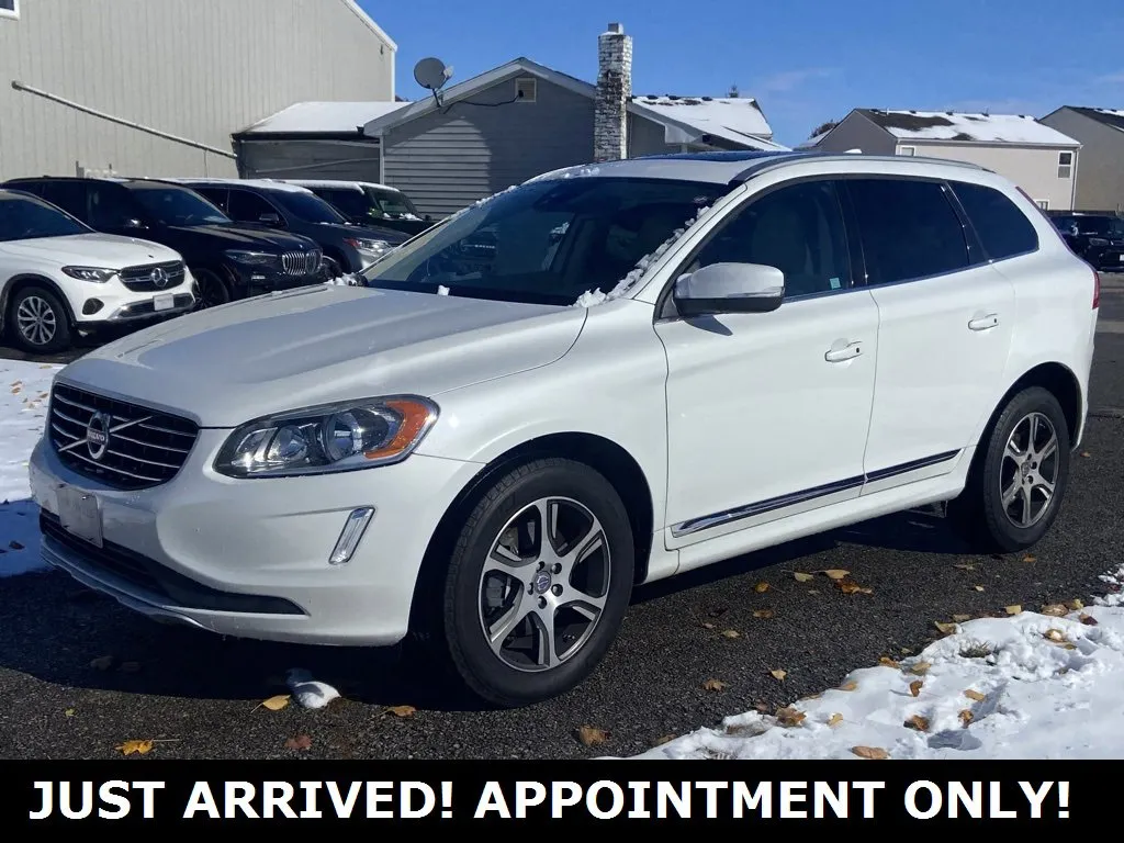 White 2015 Volvo XC60 T6 Premier Plus for sale in Noblesville, IN