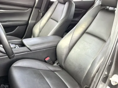 More photos of 2019 Mazda Mazda3 Sedan w/Select Pkg at Noblesville Imports, IN