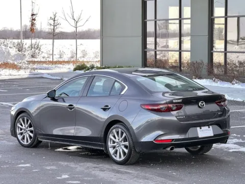 More photos of 2019 Mazda Mazda3 Sedan w/Select Pkg at Noblesville Imports, IN