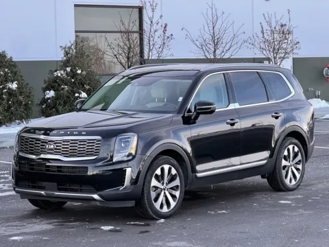 Black 2021 Kia Telluride S for sale in Noblesville, IN