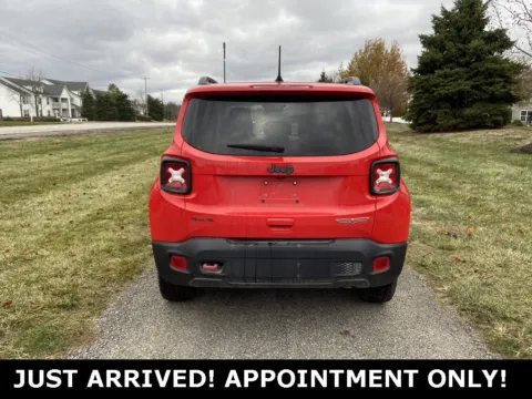 More photos of 2019 Jeep Renegade Trailhawk at Noblesville Imports, IN