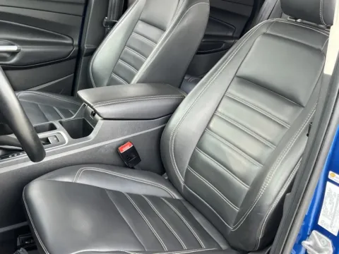 More photos of 2019 Ford Escape SEL at Noblesville Imports, IN