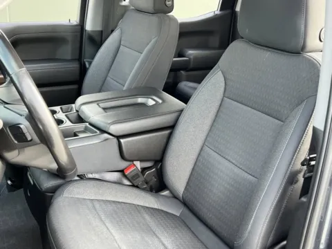 More photos of 2019 Chevrolet Silverado 1500 LT at Noblesville Imports, IN