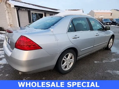More photos of 2007 Honda Accord Sdn LX SE at Noblesville Imports, IN