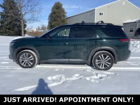 Photos of 2022 Nissan Pathfinder Platinum for sale in Noblesville, IN at Noblesville Imports
