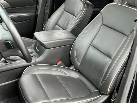 More photos of 2023 Chevrolet Traverse Premier at Noblesville Imports, IN